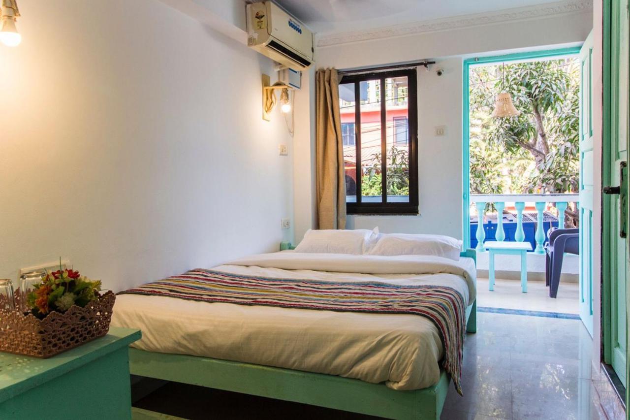 The Turquoiise House Hotel Morjim Exterior photo